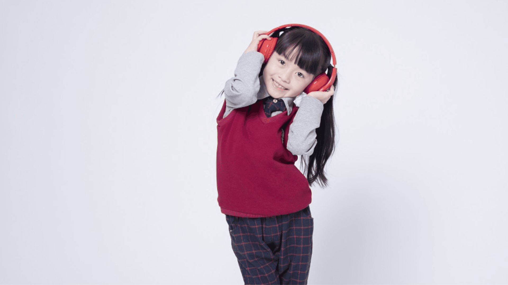 10 lời bài hát tiếng Anh sôi động, dễ thuộc giúp bé học vui mỗi ngày