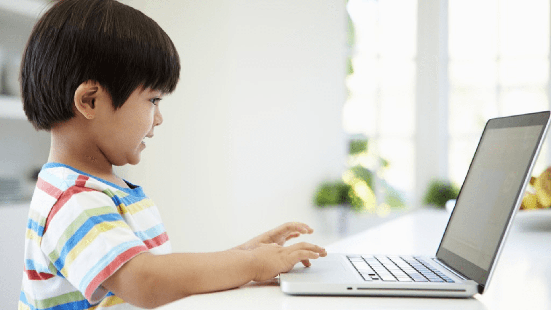 5 phương pháp giúp bé học giỏi môn tiếng Anh tại nhà